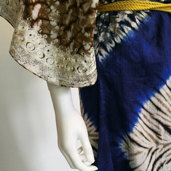 Vintage 70s Afro-centric heirloom robe wax print embroidered maxi length caftan - Picture 11 of 15